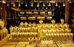 رئیس مرکز توسعه تجارت الکترونیکی: خالیفروشی ممنوع؛ طلای مردم در بانکها ذخیره میشود
