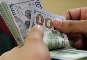 تکذیب توقف فروش ارز سهمیهای