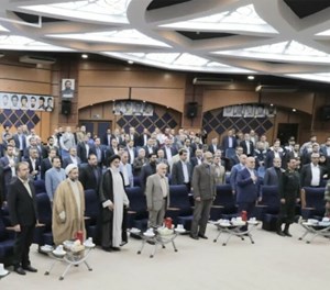 استاندار خوزستان: حمایت از سرمایه گذاری و کالاهای تولیدی استان باید پیگیری شود