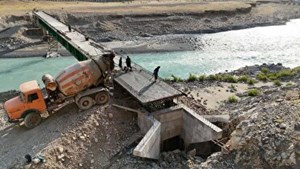 ساخت ۲ پل بزرگ در مسیر ایلراههای خوزستان