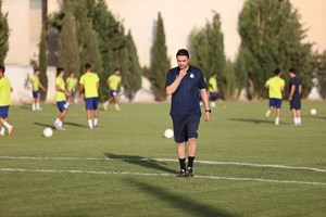 جواد نکونام: تمدید قراردادها رااز هفته آینده شروع می‌کنیم/ درخواست از هواداران