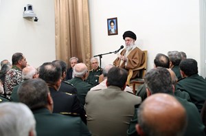 در دیدار فرماندهان عالی نیروهای مسلح؛ رهبر انقلاب: دشمن از پیشرفتهای جمهوری اسلامی کلافه و عصبی است