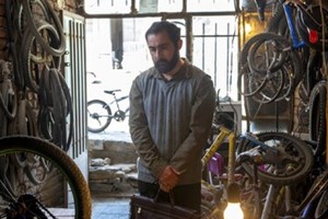 «دوچرخه آبی» روی میز تدوین
