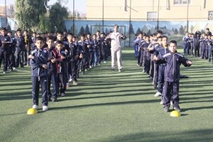آمار نگران کننده از ناهنجاریهای قامتی دانش آموزان