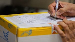 افزایش بهرهوری و استفاده از فناوریهای نوین در زنجیره خدمات پستی