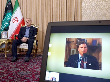 انعکاس گسترده گفت وگوی رئیس جمهور با «تاکر کارلسون» در رسانه‌های خارجی