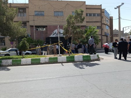 حمله تروریستی به دادگستری زاهدان پنج شهید و ۱۳ مجروح بر جا گذاشت