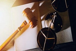 دانستنیهای حقوقی؛ شرایط و نحوه مطالبه خسارت قراردادی