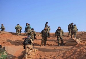عبدالباری عطوان تحلیل کرد؛ غافلگیریهای بسیاری در راه است/ راز تسلیم ناگهانی ارتش سوریه