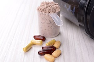 هشدار درباره تبعات کبدی و کلیوی مصرف مکملهای ورزشی غیرمجاز