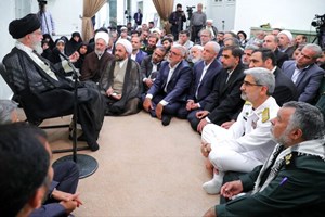 رهبر انقلاب در دیدار دستاندرکاران برگزاری کنگره بزرگداشت شهدای مازندران تبیین کردند: لزوم انتقال هنرمندانه سبک زندگی شهدا به نسل جوان