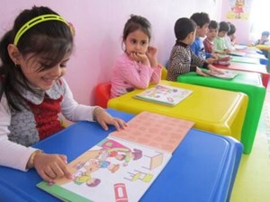آغاز فرآیند تطبیق مجوز کودکستانها در سامانه تعلیم و تربیت/ فعلا مجوز جدید صادر نمیشود